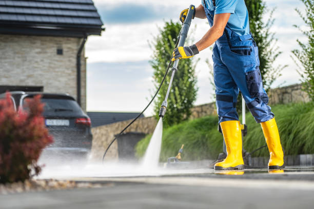 Best Deck Pressure Washing  in Goulds, FL