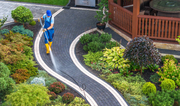 Pressure Washing Services for Businesses in Goulds, FL